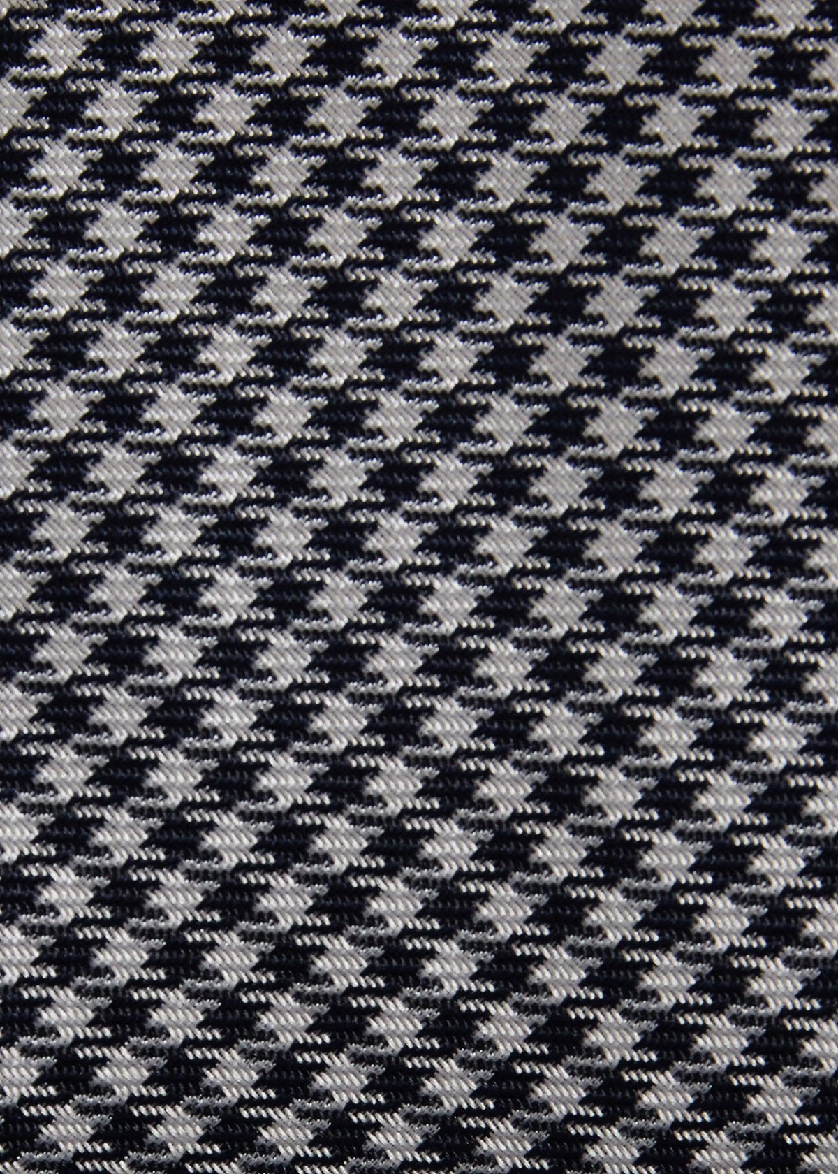 Woven Silk Houndstooth Tie Black - Paul Stuart
