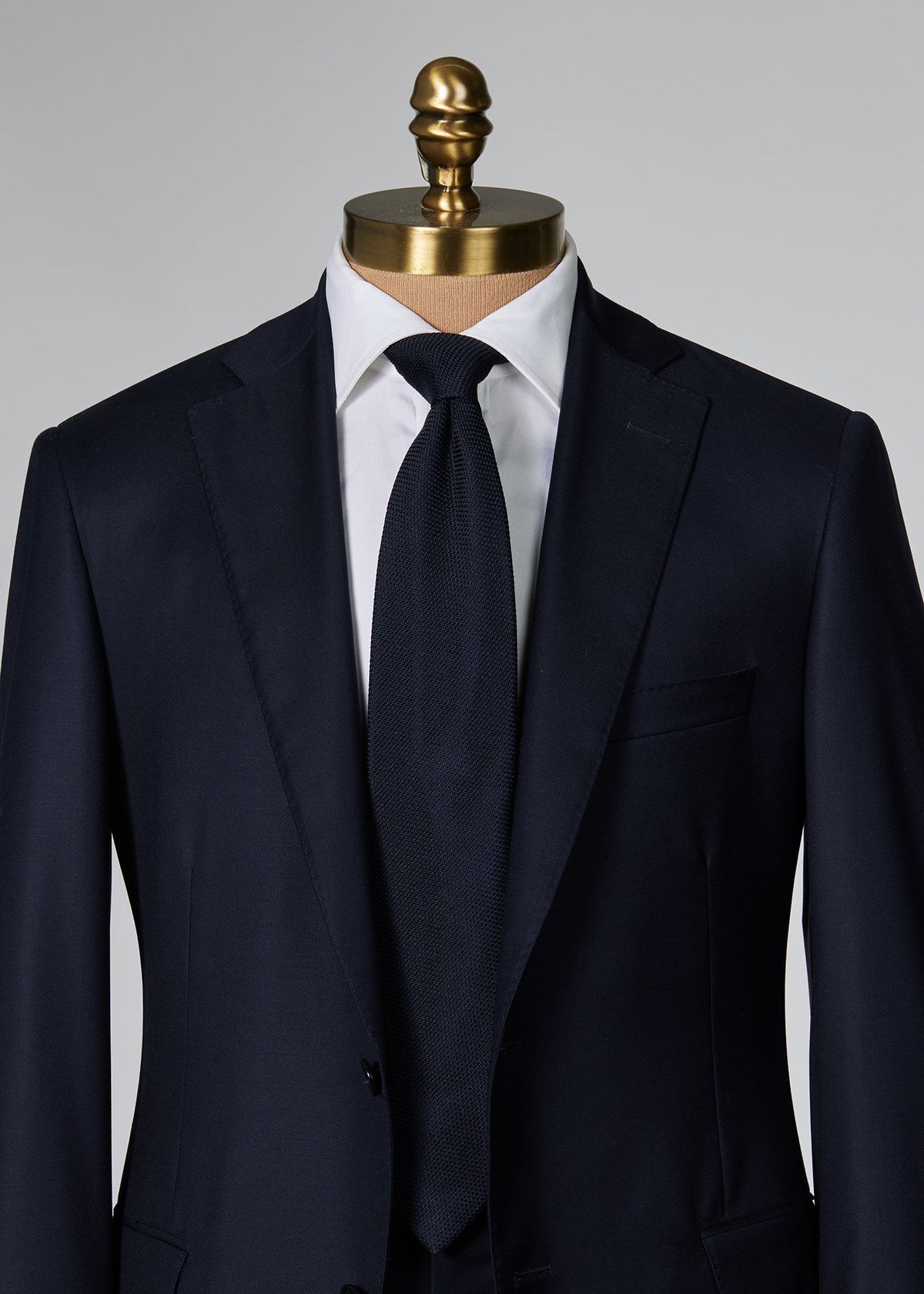 Solid Silk Garza Tie Black - Paul Stuart