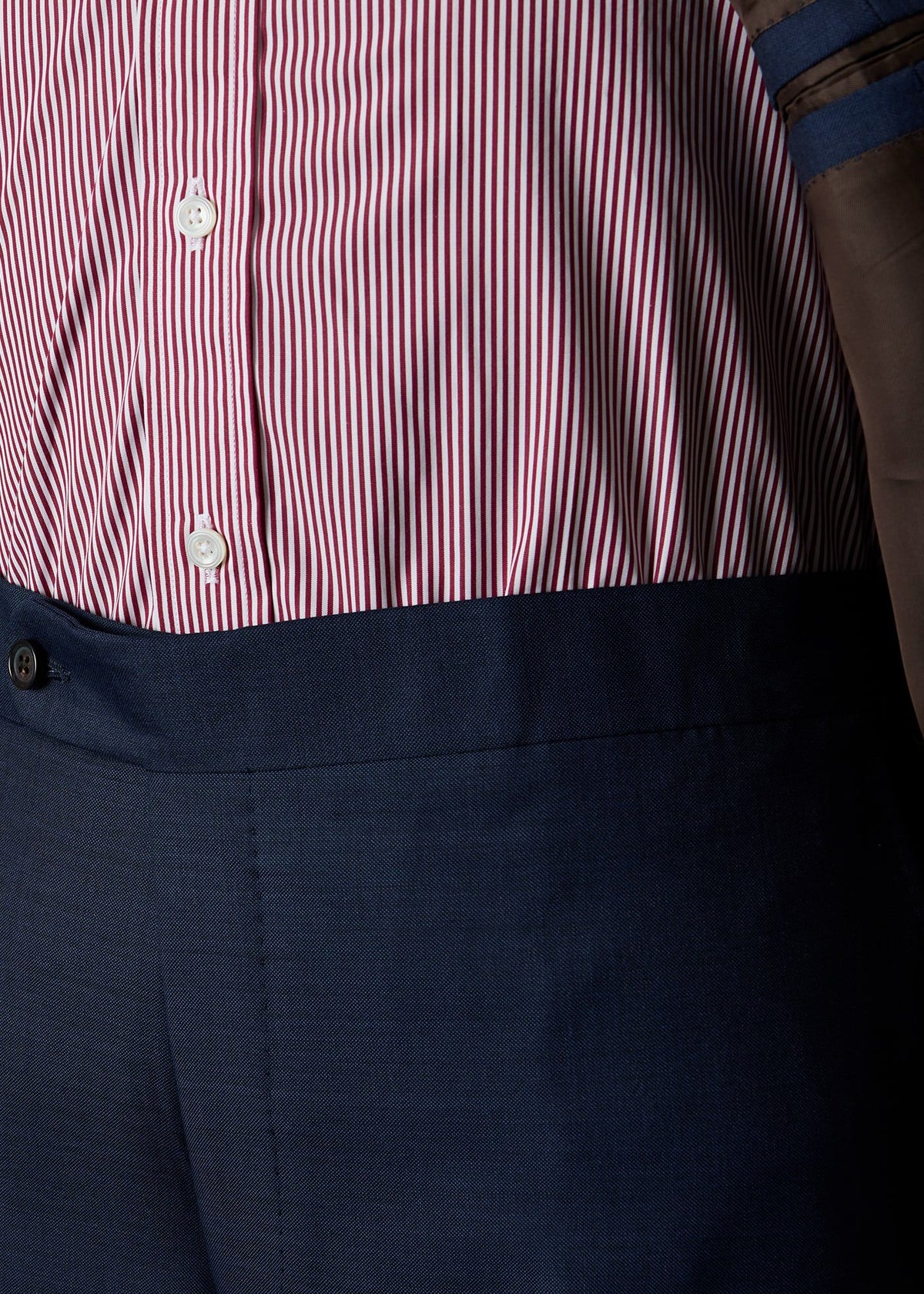 Double-Breasted Suit in Wool Sharkskin Blue - Paul Stuart