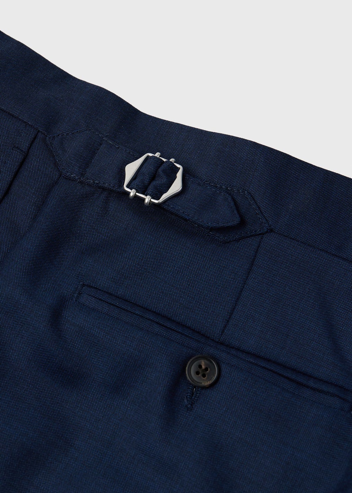 Double-Breasted Suit in Wool Sharkskin Blue - Paul Stuart