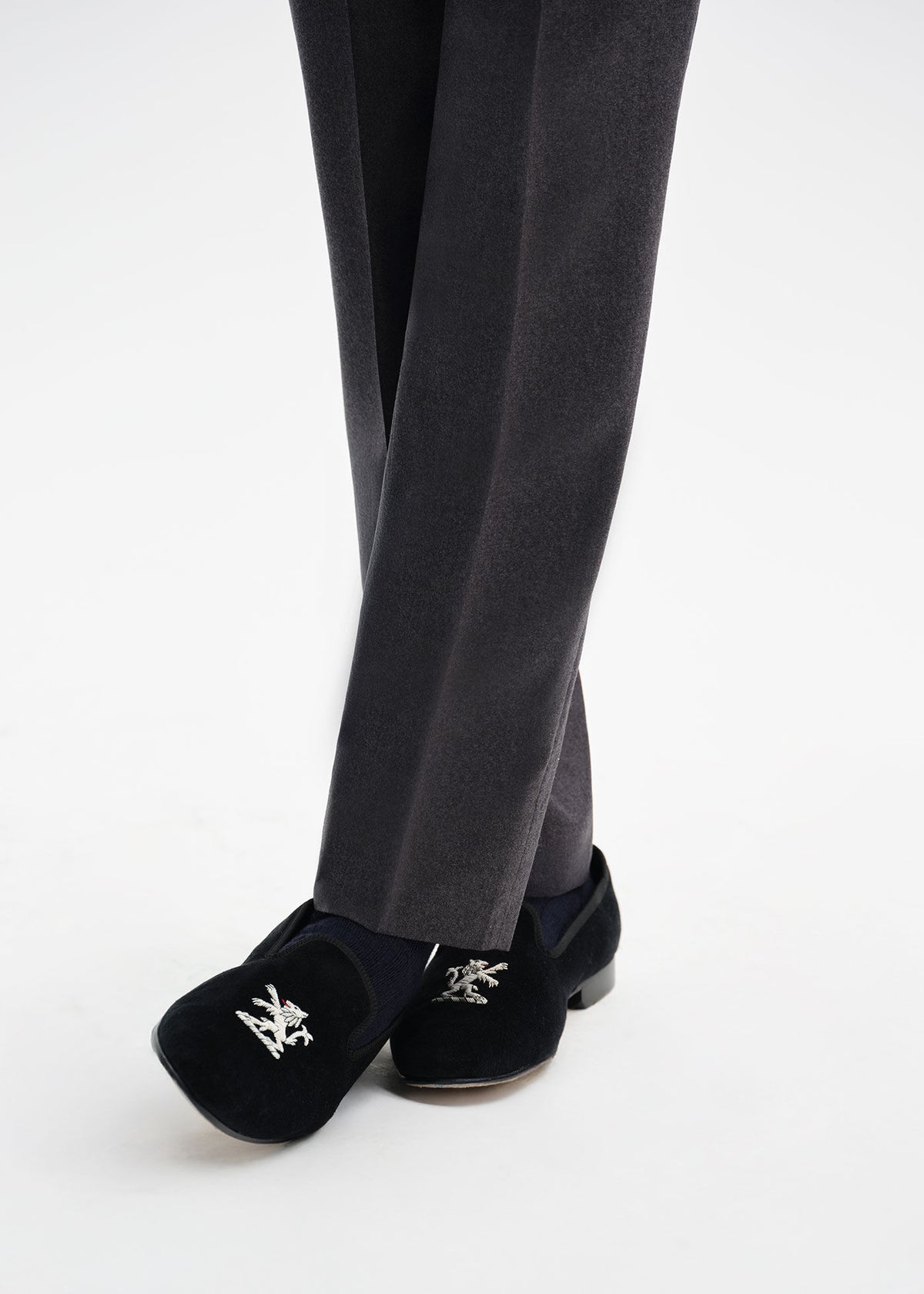 Travis Velvet Lion Slip-on Black - Paul Stuart