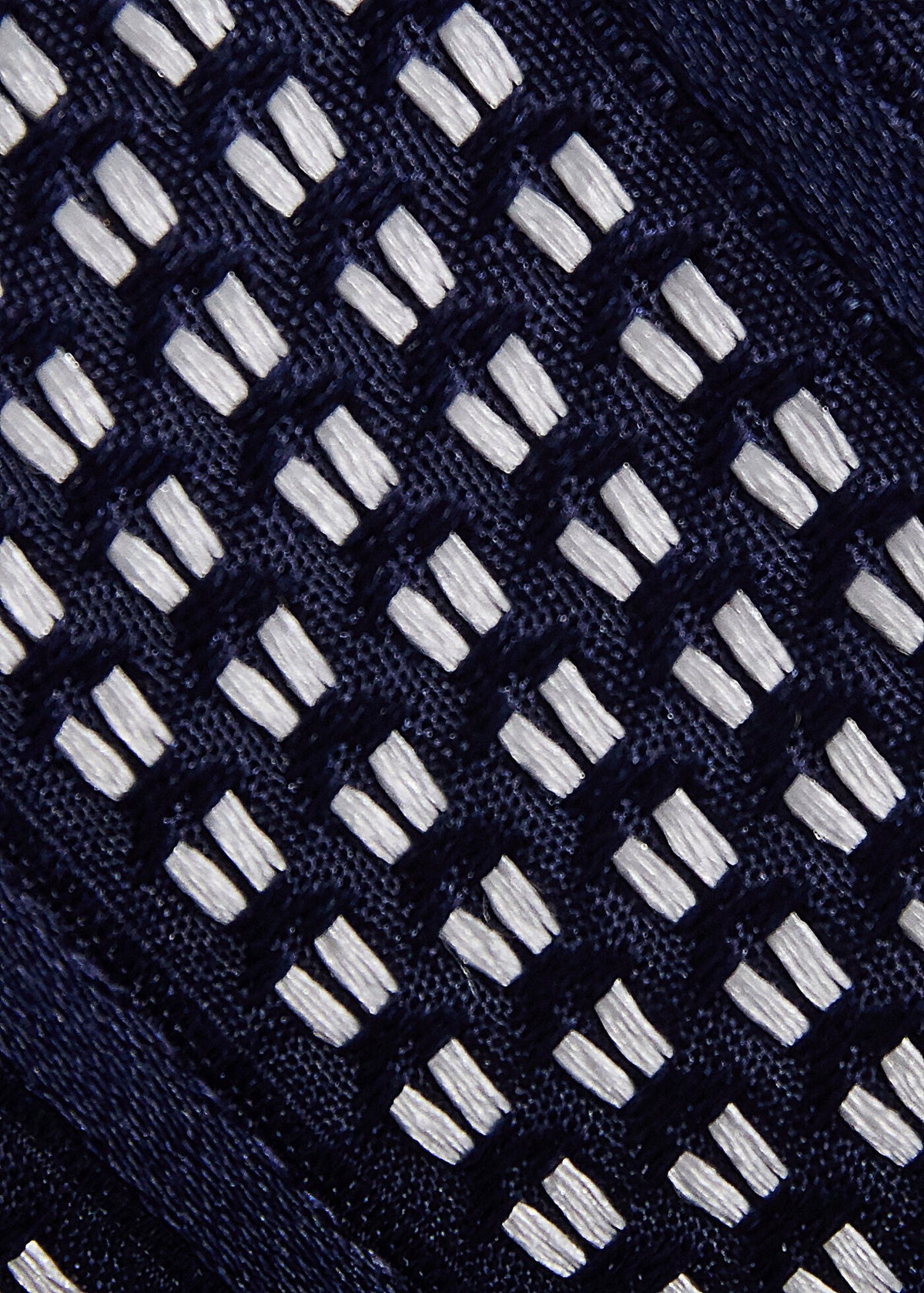 Silk Grenadine Stripe Tie Navy - Paul Stuart