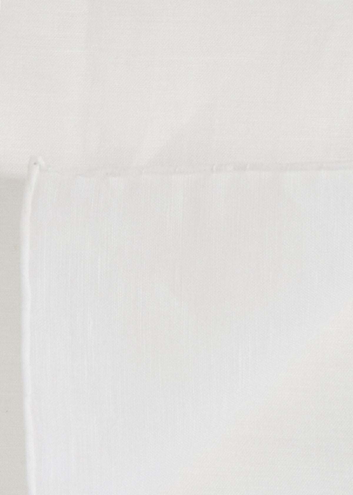 Handkerchief with Contrast Border Burgundy - Paul Stuart