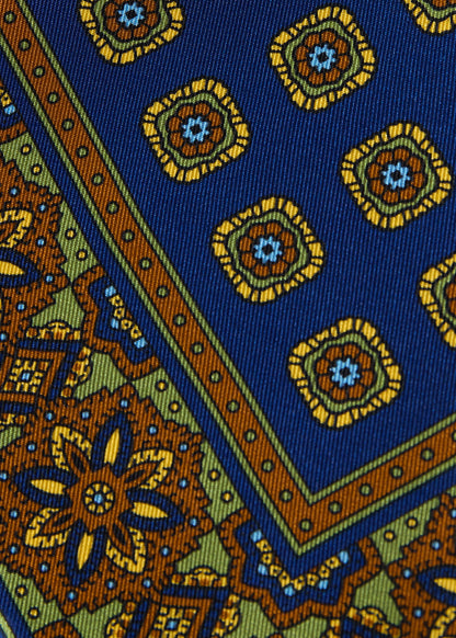 Medallion Print Pocket Square Navy - Paul Stuart