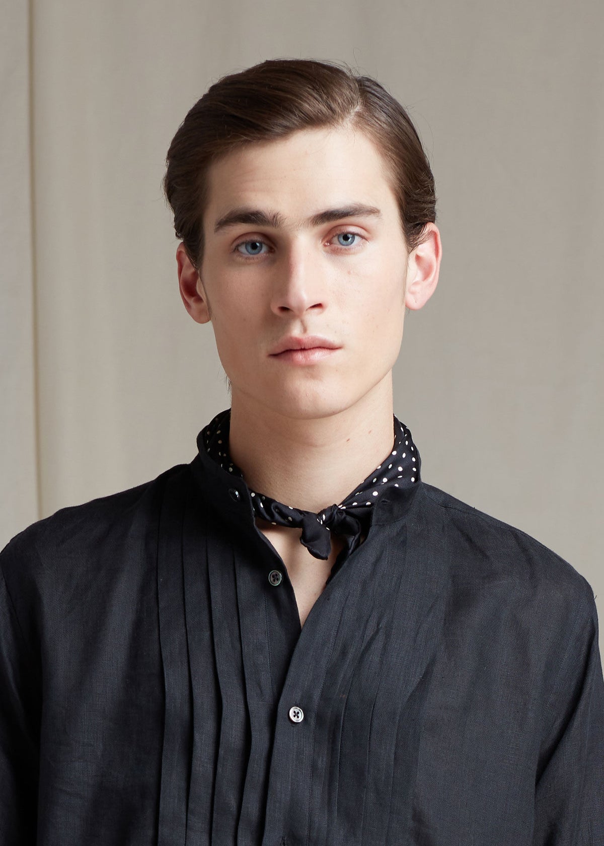 Silk Dots Pocket Square Black/Cream - Paul Stuart