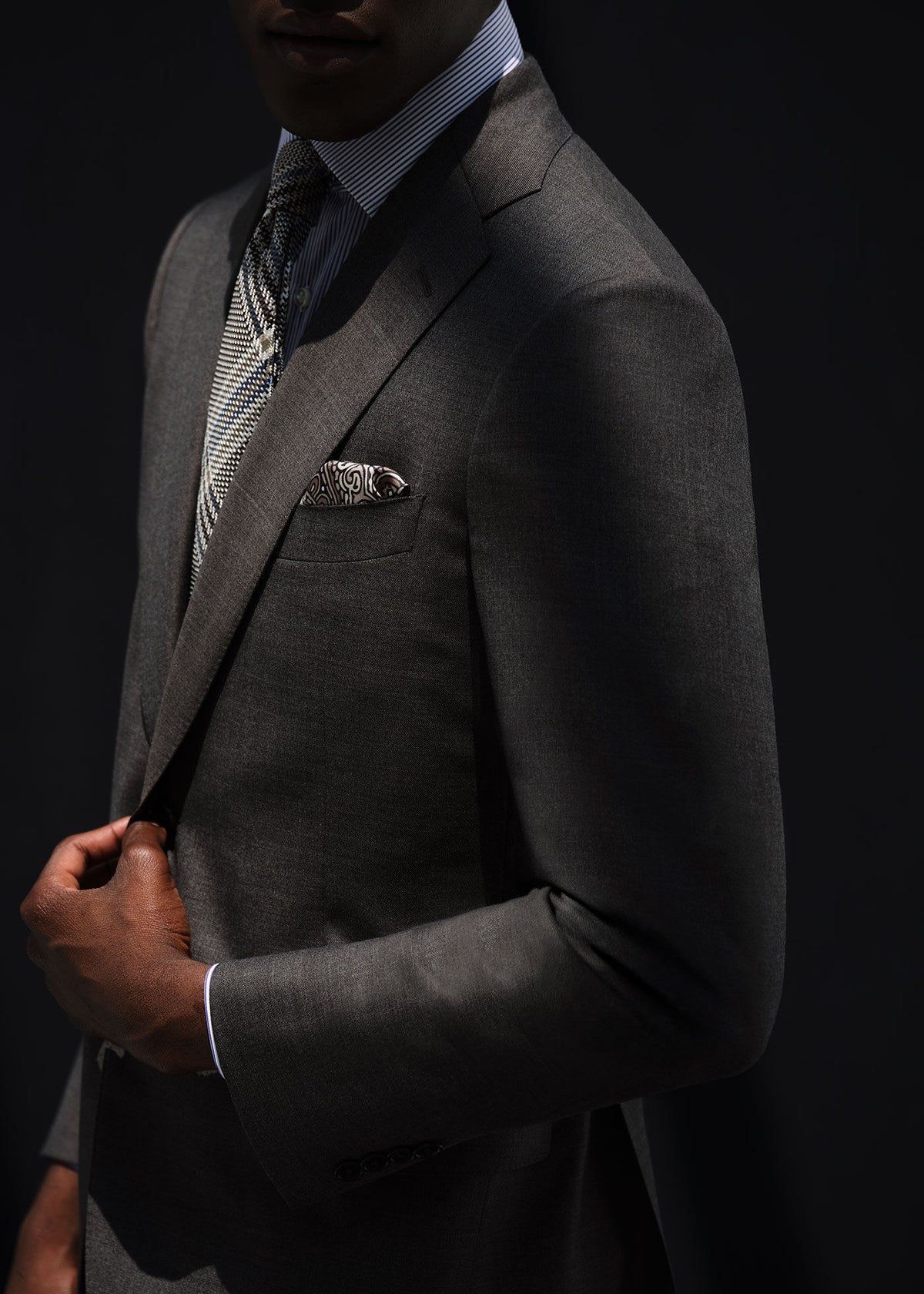 All Year Super 110s Wool Sharkskin Suit Taupe - Paul Stuart