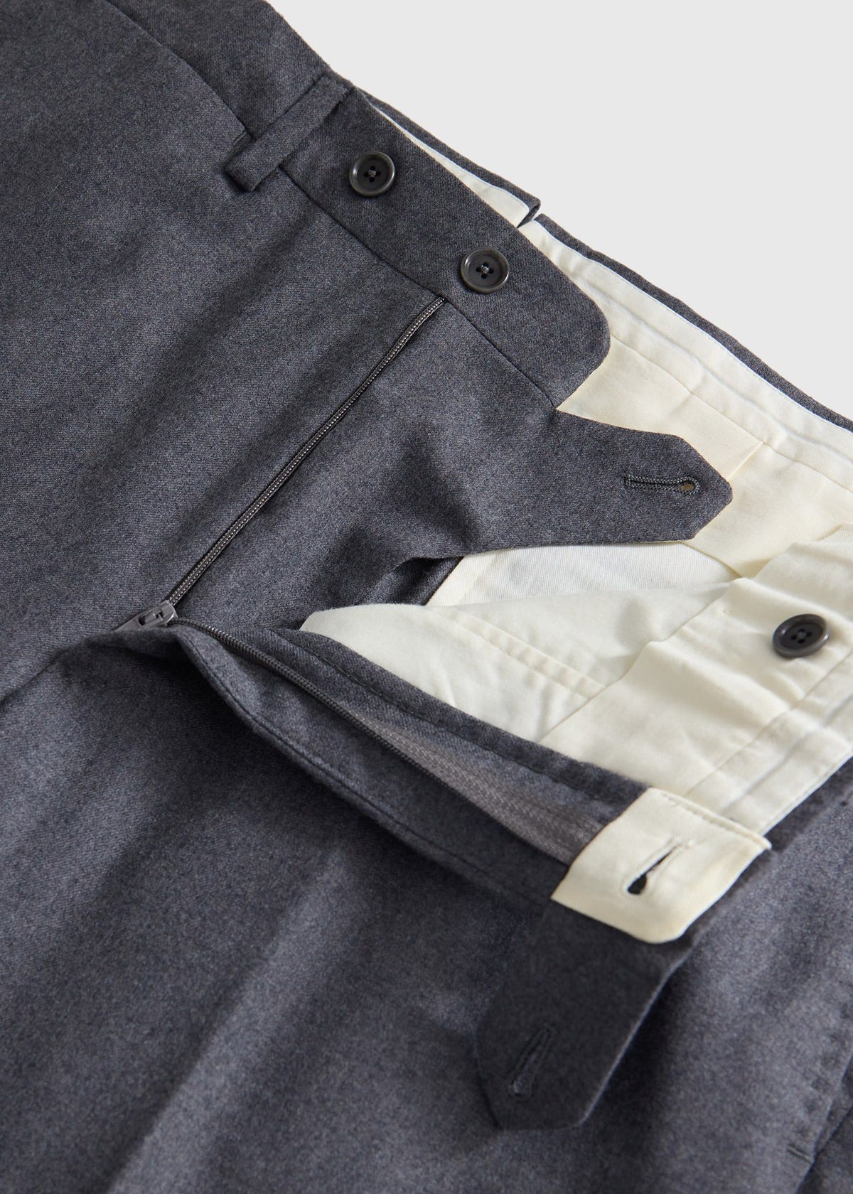 Lightweight Wool Flannel Suit Mid Grey - Paul Stuart